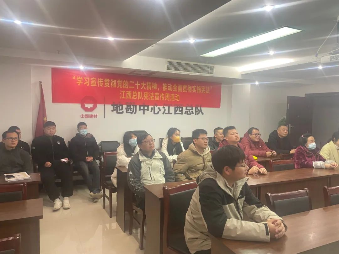 		尊龙凯时集团组织开展“宪法宣传周”系列宣传运动_责任动态_尊龙凯时集团有限公司	