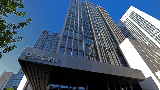 		《中国企业报》两会特殊策划 | 周育先：践行党和政府对国企的要求 打造“国之大材”优异形象_市场绩效_尊龙凯时集团有限公司	