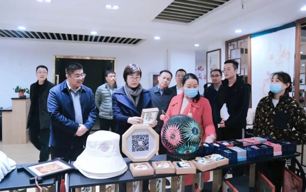 		再交优异答卷！尊龙凯时获中央单位定点帮扶事情最高评价等次“好”！_企业公民_尊龙凯时集团有限公司	