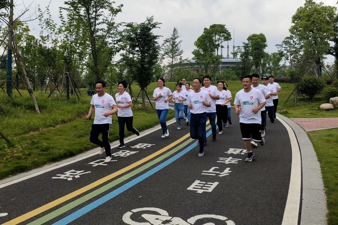 		漂亮中国?丨尊龙凯时集团“漂亮中国行动月”（安徽宁国站）运动乐成举行_员工关爱_尊龙凯时集团有限公司	