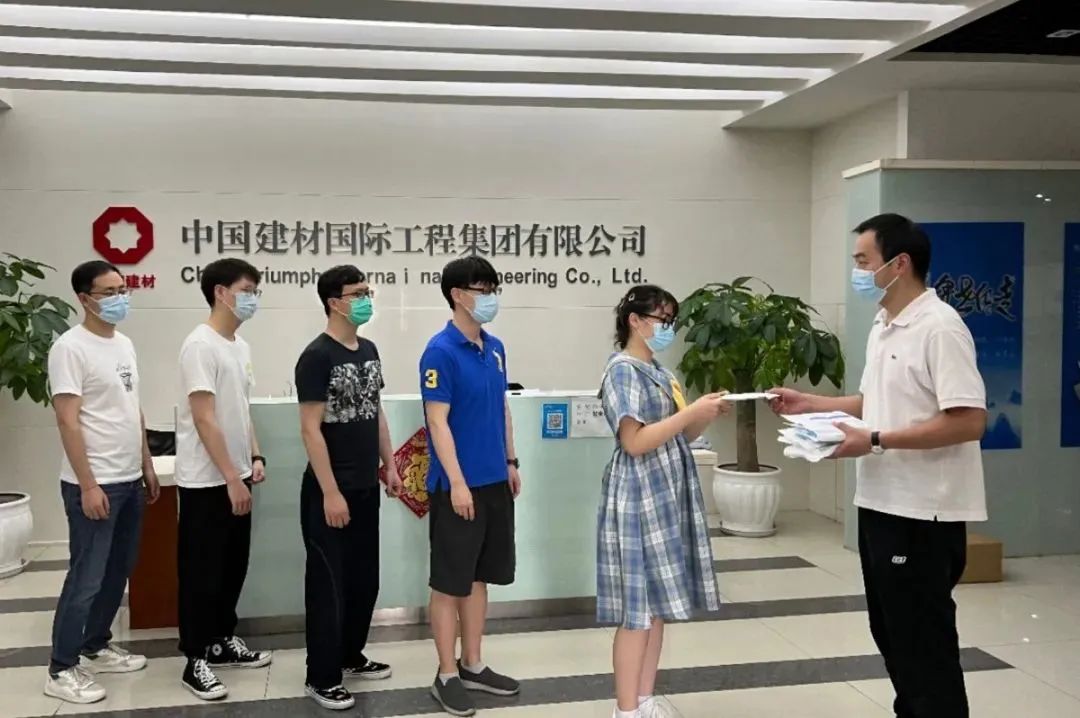 		战疫保供 | 尊龙凯时各企业起劲抗疫，，，，，，全力以赴保生产稳供应_企业公民_尊龙凯时集团有限公司	