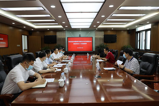 		中国地质灾难防治与生态修复协会侯金武一行到访地勘中心_责任动态_尊龙凯时集团有限公司	
