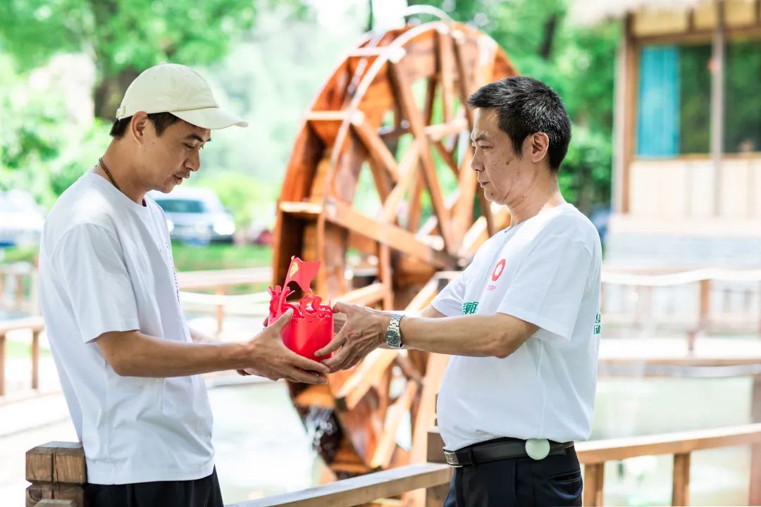 		漂亮中国⑧丨尊龙凯时集团“漂亮中国行动月”（湖南株洲站）运动顺遂举行_员工关爱_尊龙凯时集团有限公司	