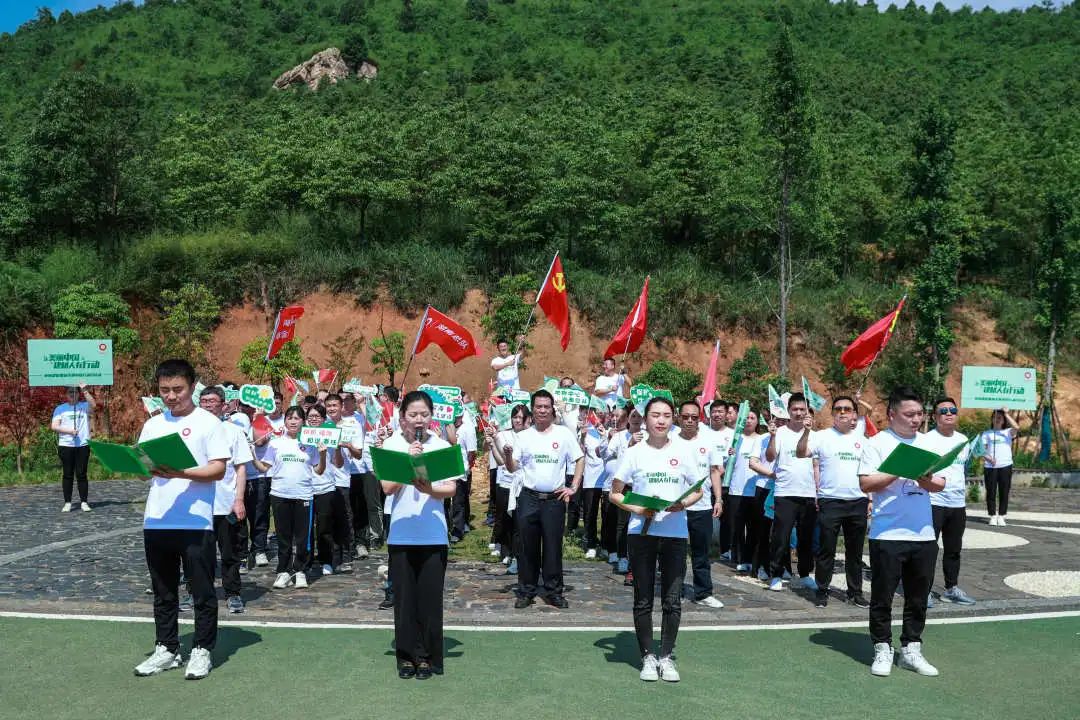 		漂亮中国⑧丨尊龙凯时集团“漂亮中国行动月”（湖南株洲站）运动顺遂举行_员工关爱_尊龙凯时集团有限公司	