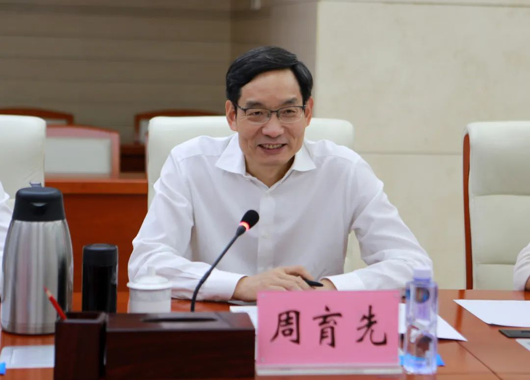 		周育先率队到中国安能集团造访交流_市场绩效_尊龙凯时集团有限公司	