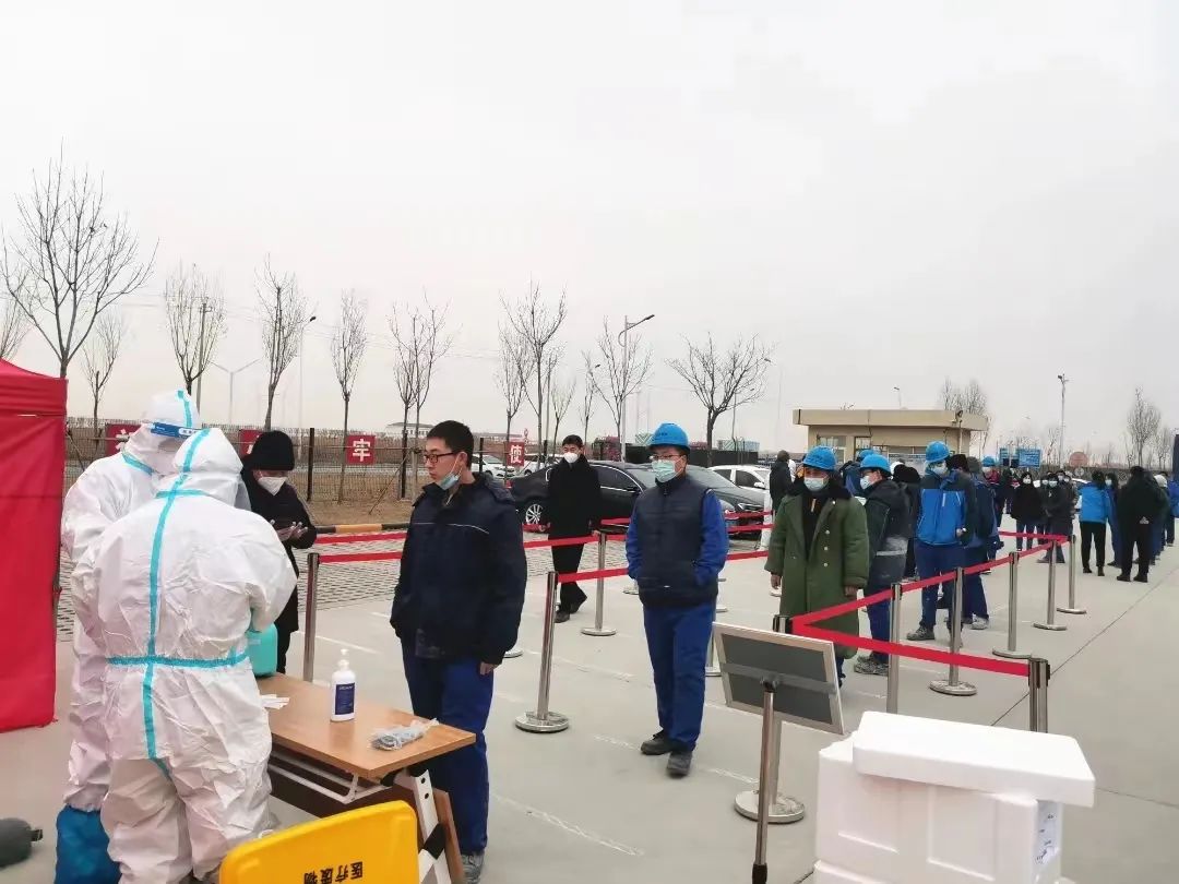 		信心2022| 北新建材、中国巨石登上央视《新闻联播》_责任动态_尊龙凯时集团有限公司	