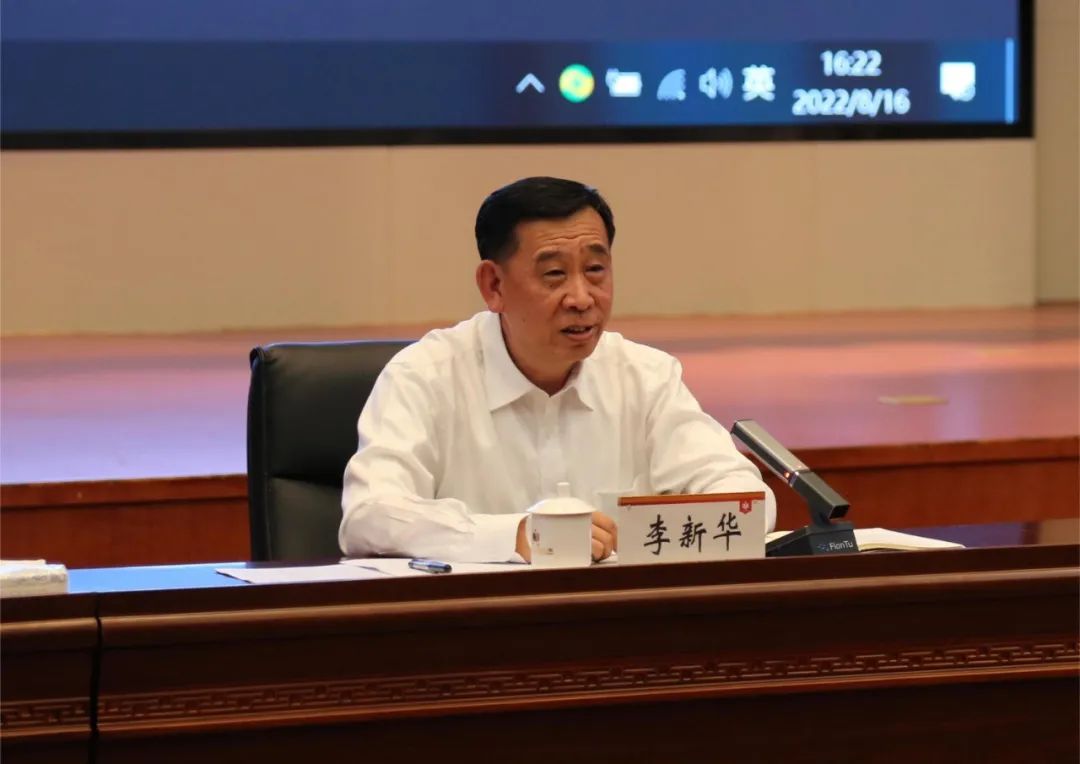 		李新华与集团第五期EMT培训班学员座谈交流_员工关爱_尊龙凯时集团有限公司	