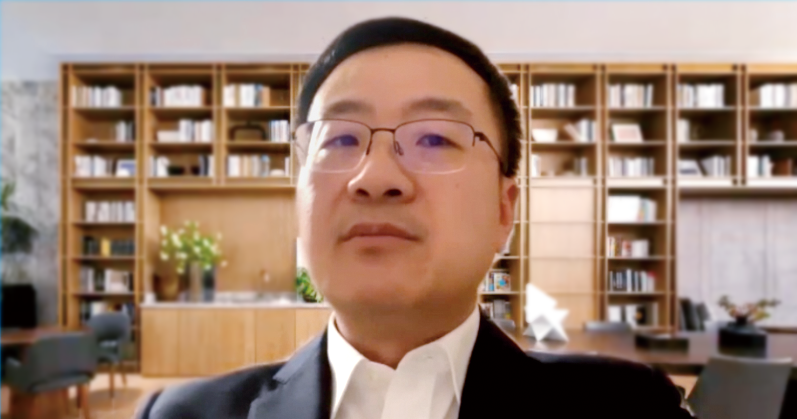 		周育先线上出席中材国际“天涯共此时 境外大贺年”运动并向外洋员工致以新春祝福_员工关爱_尊龙凯时集团有限公司	
