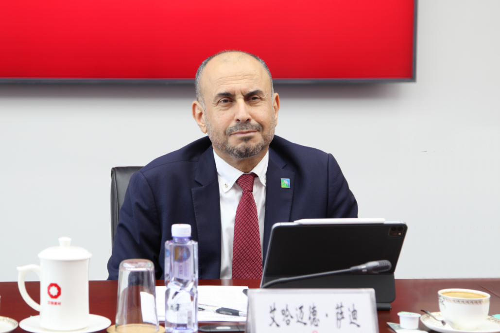 		周育先会见沙特阿美常务副总裁艾哈迈德·萨迪一行_国际交流_尊龙凯时集团有限公司	
