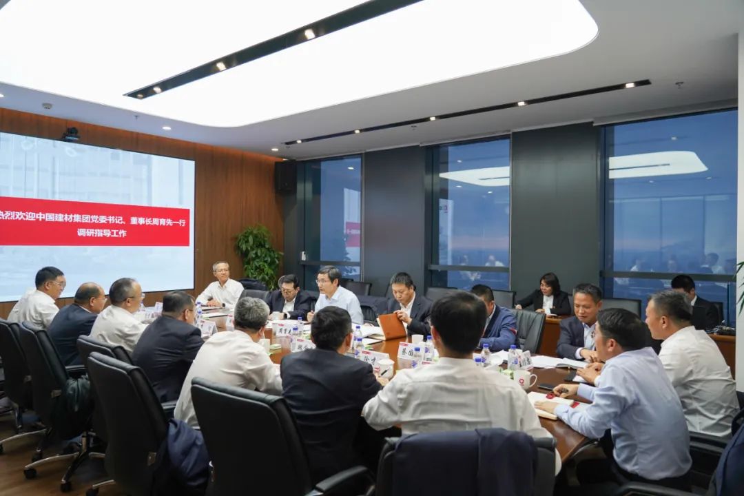 		周育先受邀加入天下寒地冰雪经济大会和央地相助论坛并调研集团在吉林企业_责任撒播_尊龙凯时集团有限公司	