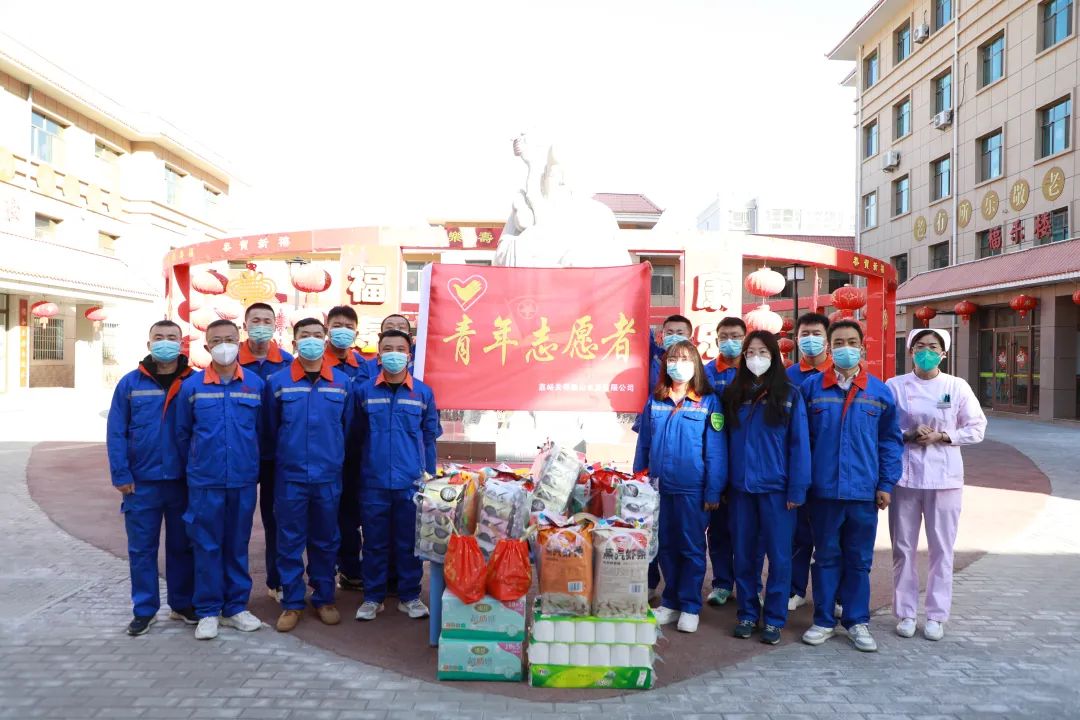 		践行二十大精神，，，，，我们都是追“锋”人 | 各企业举行传承雷锋精神系列运动_企业公民_尊龙凯时集团有限公司	
