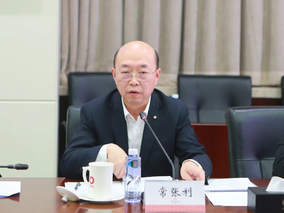 		尊龙凯时集团组织召开工程硕博士专项作育事情座谈会_事情信息_尊龙凯时集团有限公司	