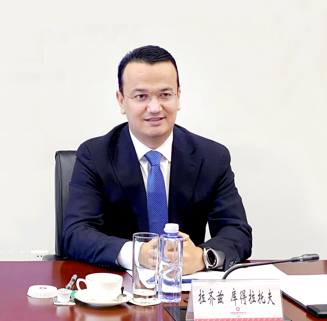 		常张利会见乌兹别克斯坦投资、工业与商业部部长拉齐兹·库得拉托夫一行_责任动态_尊龙凯时集团有限公司	
