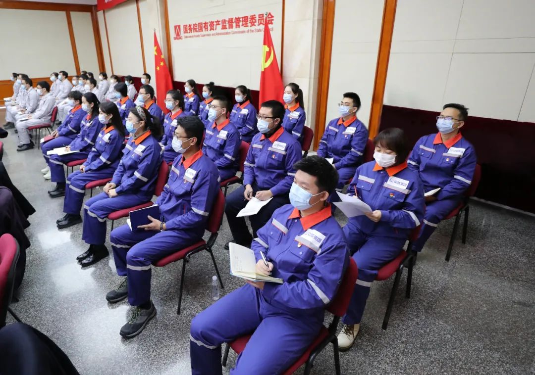 		国务院国资委党委举行学习贯彻党的十九届六中全会精神国资国企系统宣讲报告会_十九届六中全会_尊龙凯时集团有限公司	
