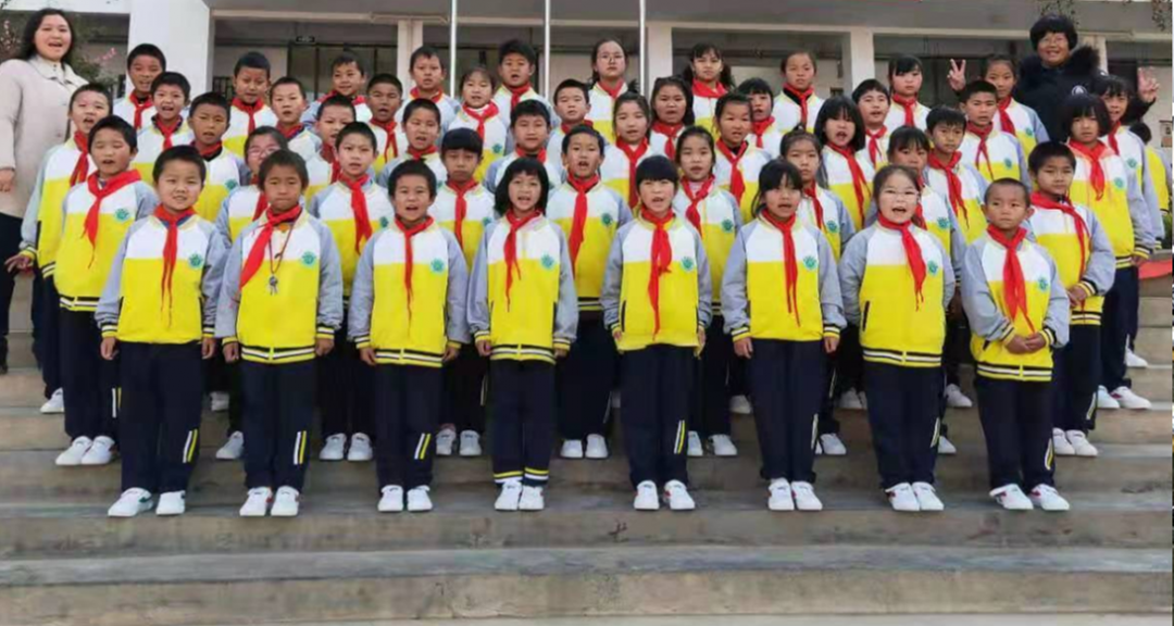 		冬日暖阳，，，我们为云南昭通孩子们送去温暖_责任与文化_尊龙凯时集团有限公司	