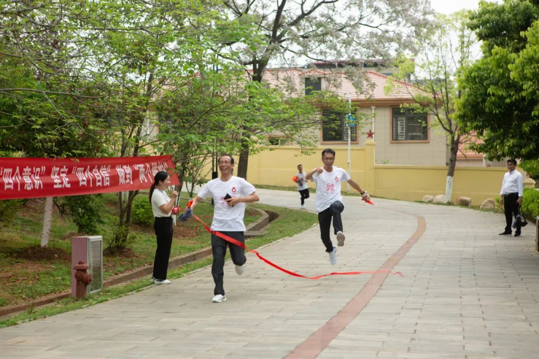 		第16站 | 尊龙凯时集团“健跑百年路 斗争新征程”（瑞金中央革命凭证地纪念馆站）运动乐成举行_企业动态_尊龙凯时集团有限公司	