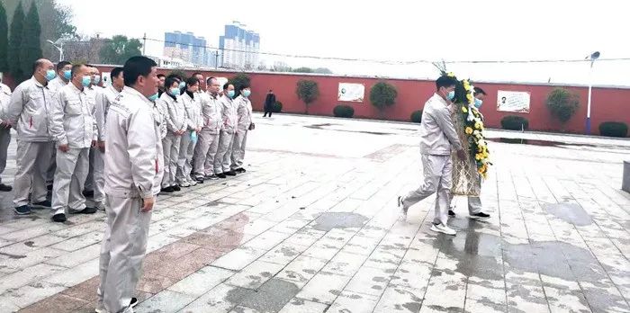 		思念英烈 开创未来 | 尊龙凯时集团成员企业组织开展“清明祭英烈”主题运动_责任与文化_尊龙凯时集团有限公司	