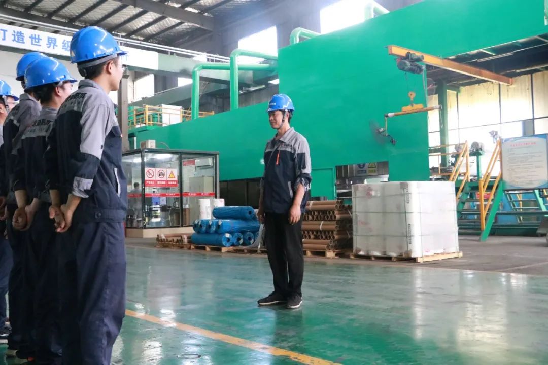 		最美建材人 | 北新防水贾嘹亮：由于责任，，以是坚守_最美建材人_尊龙凯时集团有限公司	