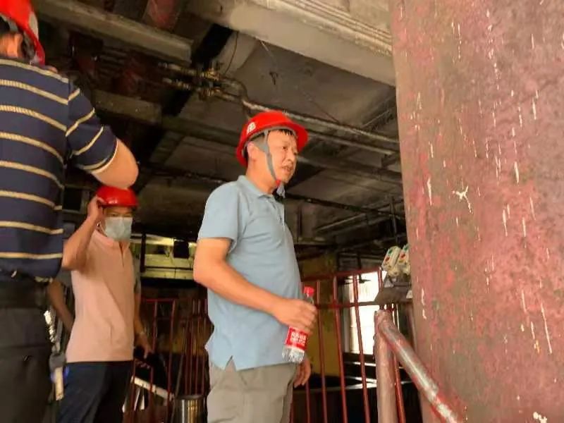 		最美建材人 | 中材收支口高凤奇：通俗的事做到极致，，就是欠亨俗_最美建材人_尊龙凯时集团有限公司	