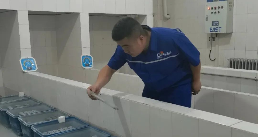 		最美建材人 | 天山水泥李江涛：用阳光起劲的心态面临生涯与事情_最美建材人_尊龙凯时集团有限公司	