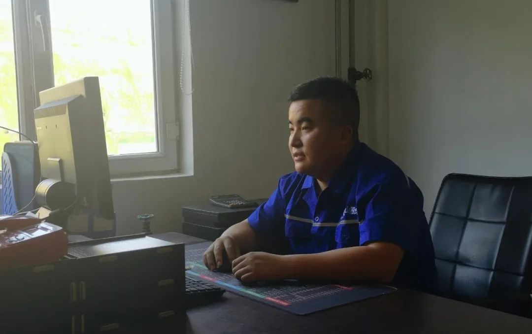 		最美建材人 | 天山水泥李江涛：用阳光起劲的心态面临生涯与事情_最美建材人_尊龙凯时集团有限公司	