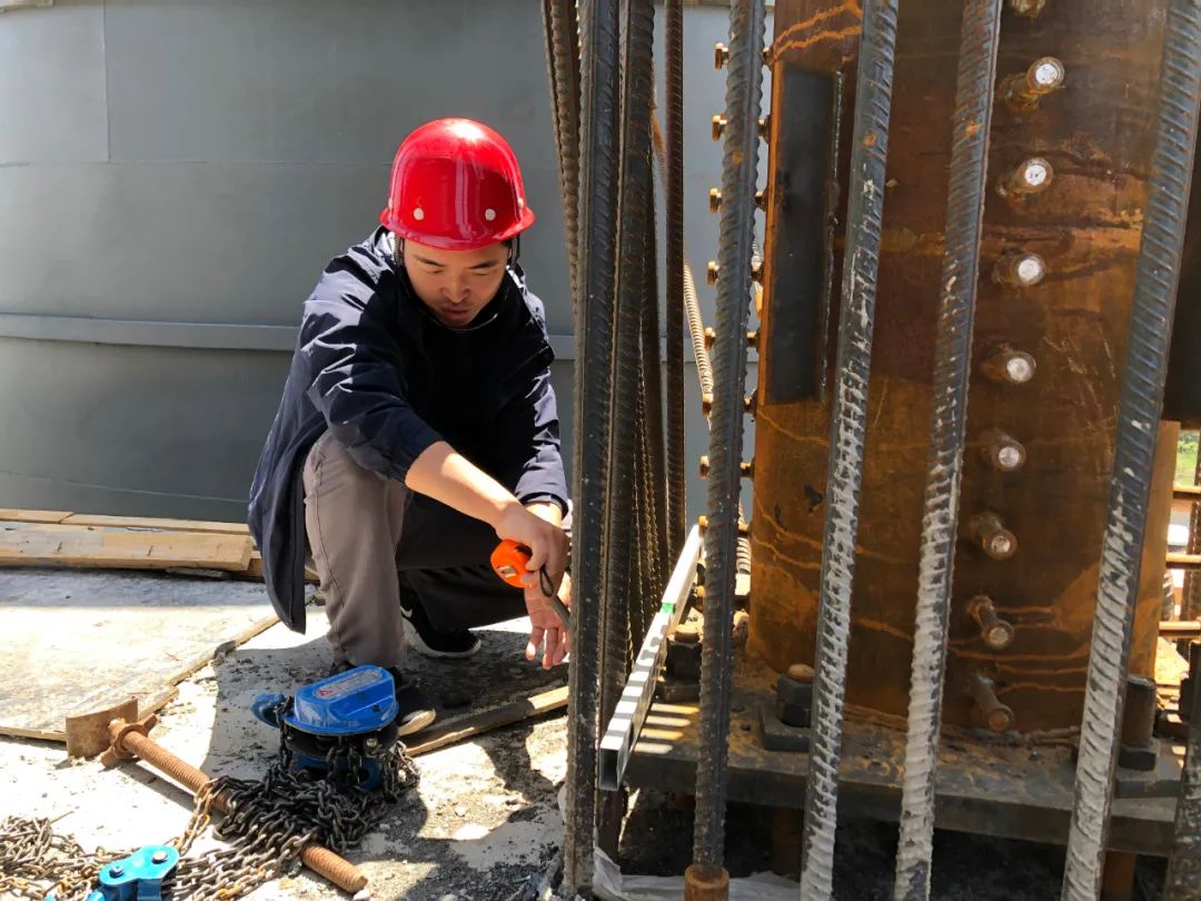 		最美建材人 | 中材科技苏非有限刘文杰：通俗岗位的忠诚“硬汉”_最美建材人_尊龙凯时集团有限公司	