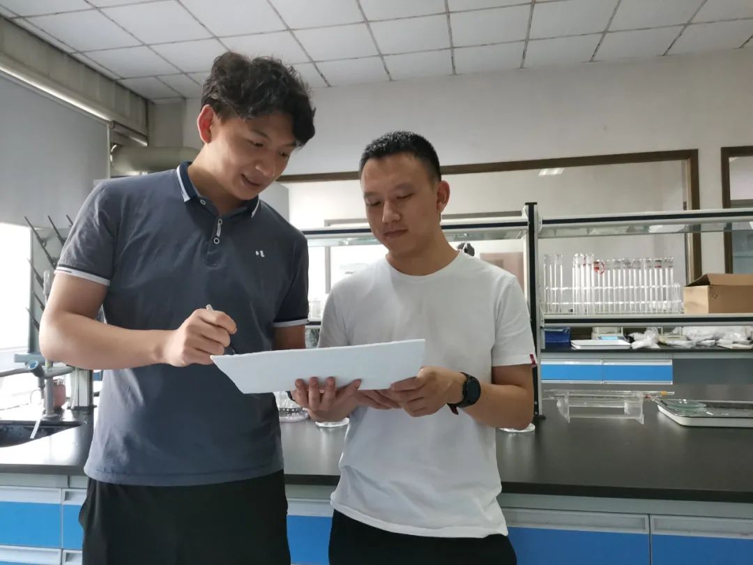 		办实事 暖人心 | 南京玻纤院为群众办小事、实事系列_故事_尊龙凯时集团有限公司	