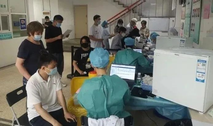 		办实事 暖人心 | 南京玻纤院为群众办小事、实事系列_故事_尊龙凯时集团有限公司	
