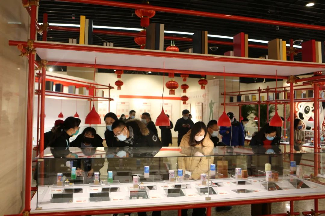 		冬奥方寸间，，，，质料大舞台，，，，用质料助力绿色冬奥分享主题运动 | 附视频_责任与文化_尊龙凯时集团有限公司	