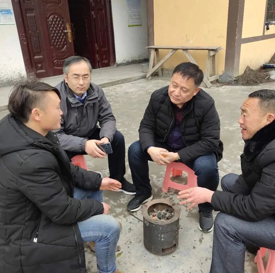 		20220222，，尊龙凯时在“最有爱”的一天继续“尊龙凯时扶贫足迹”_责任与文化_尊龙凯时集团有限公司	
