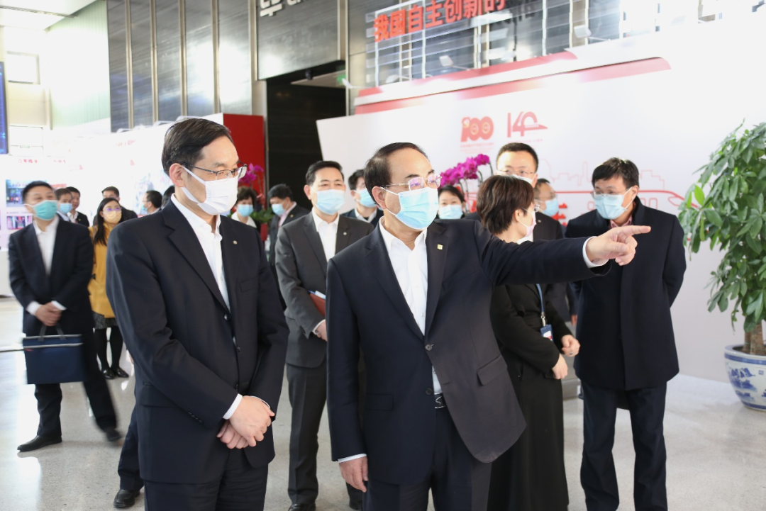 		周育先会见中国中车集团_国际交流_尊龙凯时集团有限公司	