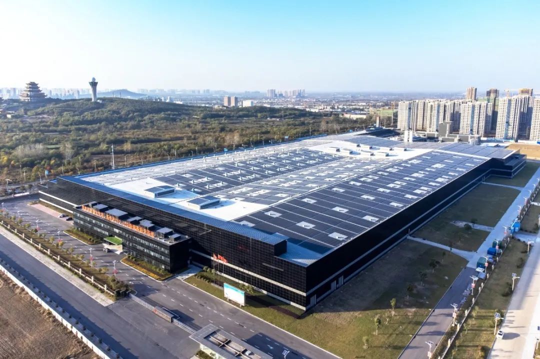 		聚焦两会 | 彭寿代表持之以恒为行业高质量生长建言献策_国际交流_尊龙凯时集团有限公司	