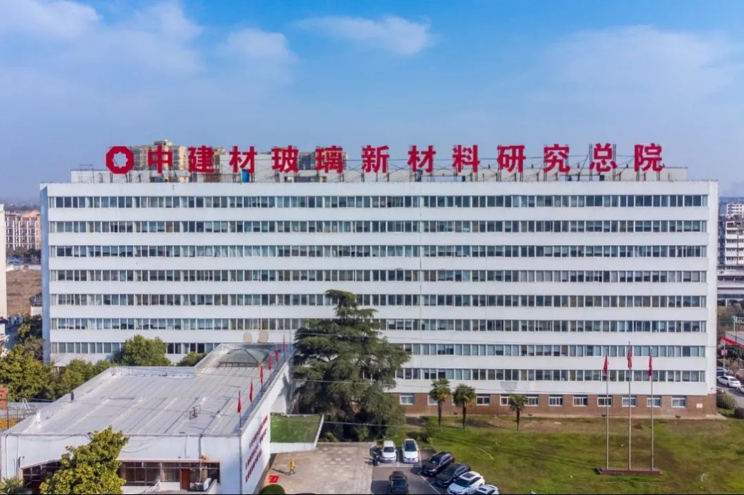 		聚焦两会 | 彭寿代表持之以恒为行业高质量生长建言献策_国际交流_尊龙凯时集团有限公司	