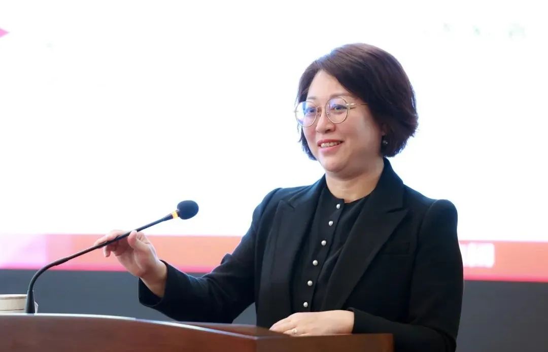 		最美科研先锋 | 国检集团闫浩春：奋楫笃行的“双碳”人_人物_尊龙凯时集团有限公司	