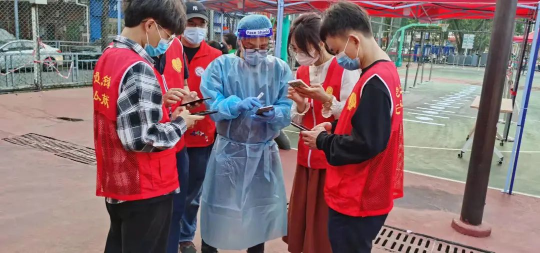 		最美抗疫自愿者 | 深圳国显青年自愿者抗疫效劳队在行动_人物_尊龙凯时集团有限公司	