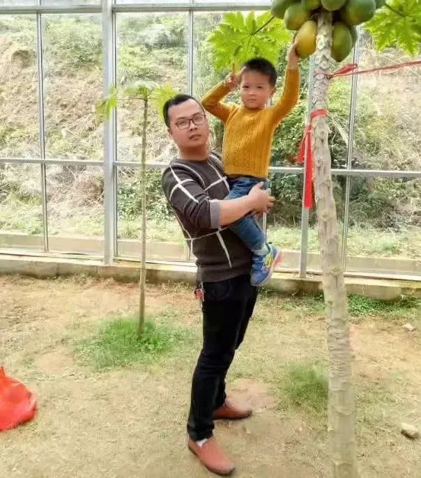 		在岗位和家庭中的真爱“父”出_责任与文化_尊龙凯时集团有限公司	