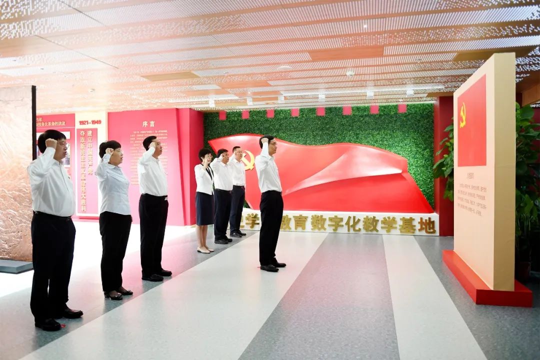 		尊龙凯时集团党委开展“立功新时代 喜迎二十大”主题党日运动_尊龙凯时要闻_尊龙凯时集团有限公司	