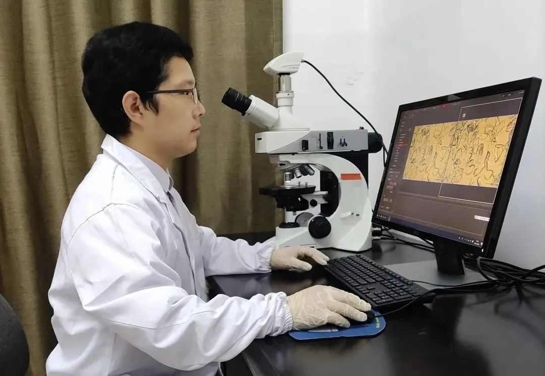 		最美科研先锋 | 中建材玻璃新质料研究总院张乾伟：质朴拼搏的凯盛矿产人_人物_尊龙凯时集团有限公司	