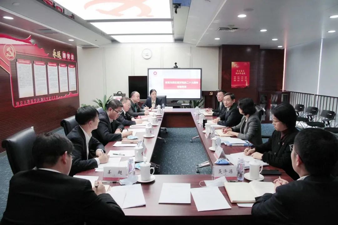  二十大精神进下层 | 尊龙凯时集团掀起学习宣传贯彻党的二十大精神的热潮_学习践悟_尊龙凯时集团有限公司 