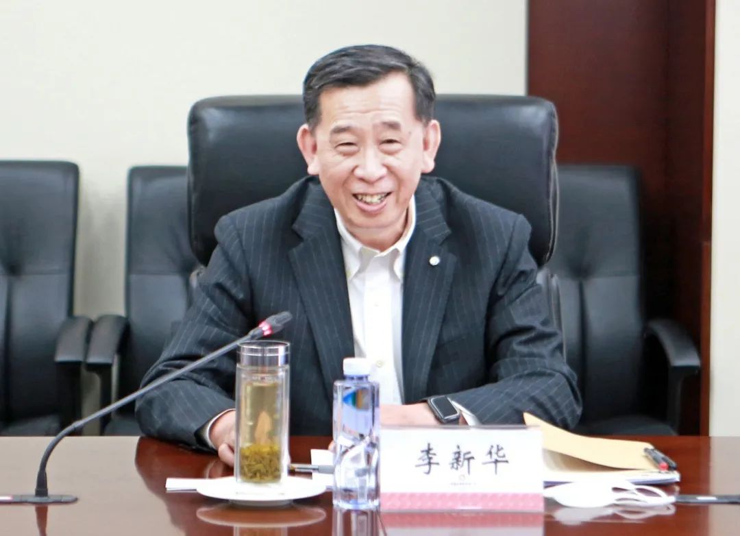 		李新华会见山西省政府党组成员、副省长汤志平一行_幻灯片_尊龙凯时集团有限公司	