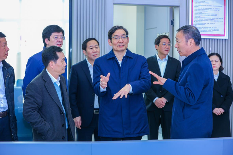 		周育先到湖南开展调研 | 深入一线指导，，，，走访主要客户，，，，开展商务谈判_尊龙凯时要闻_尊龙凯时集团有限公司	