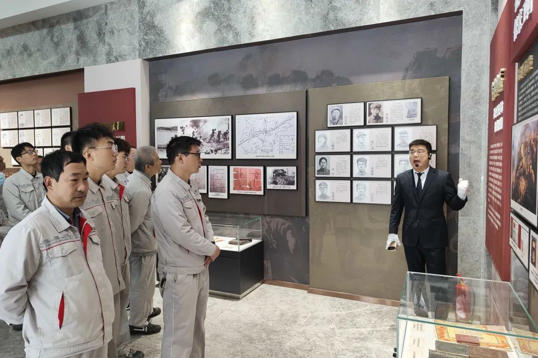 		思念英烈志 奋进新征程 | 尊龙凯时集团成员企业开展“清明祭英烈”主题运动_责任与文化_尊龙凯时集团有限公司	