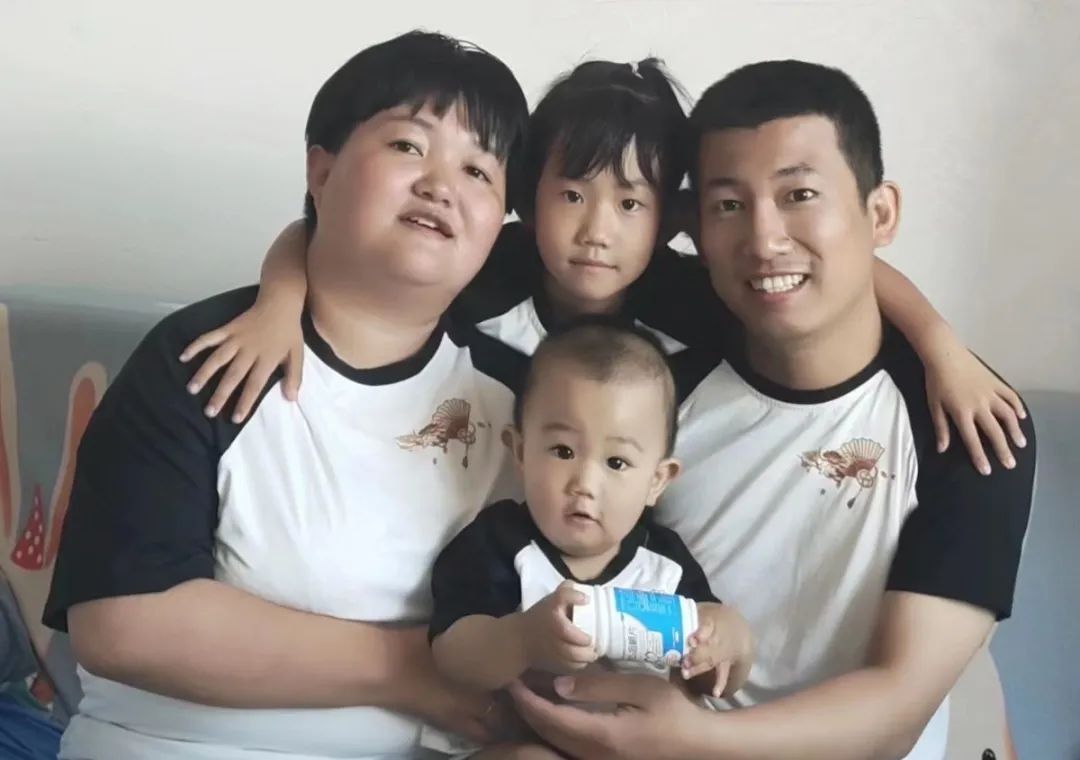 		走进爱的加油站｜幸福一家人 建材一家亲_图片_尊龙凯时集团有限公司	