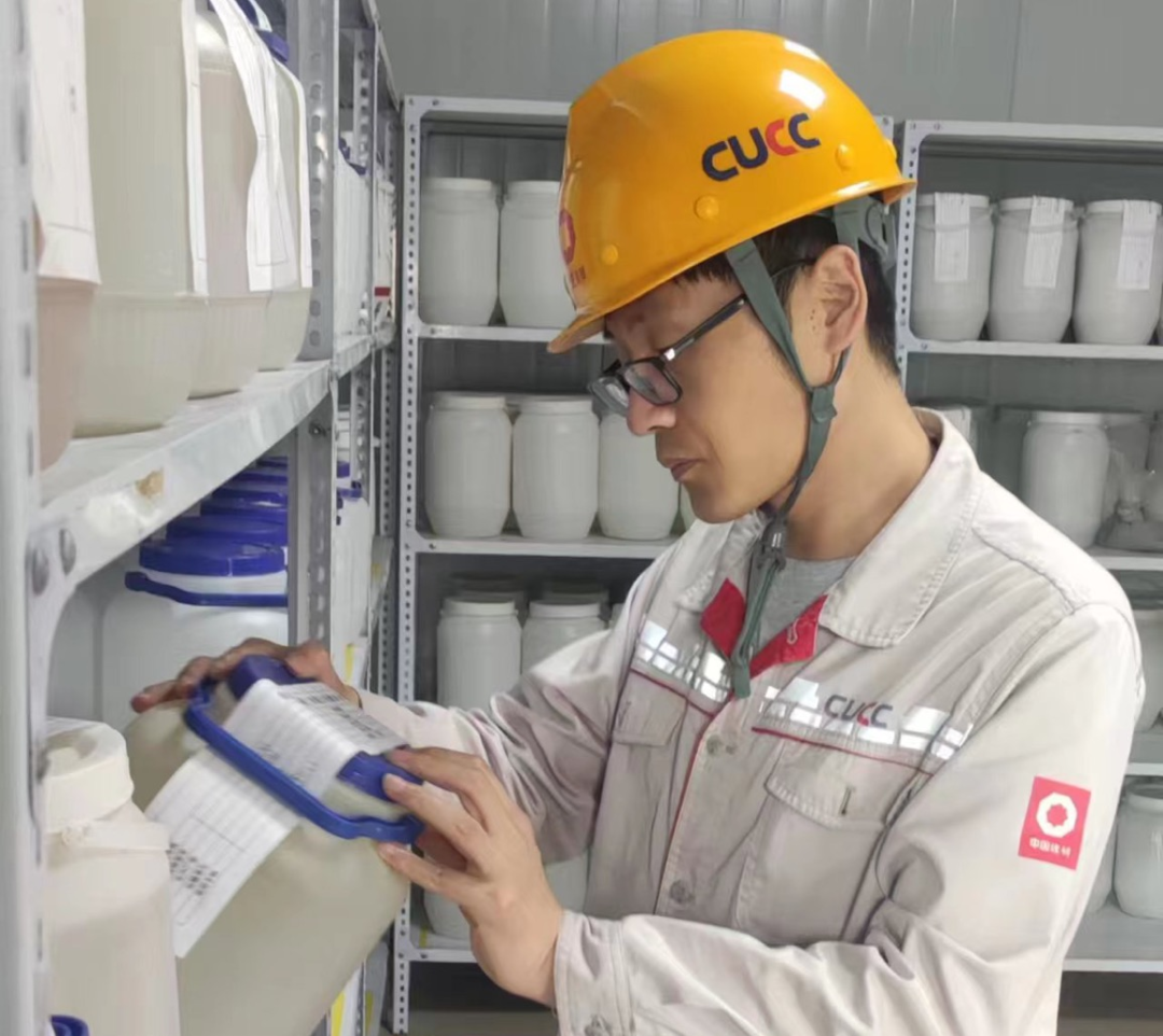 		最美科研先锋 | 济宁中联王业飞：以匠心铸就品质 以初心誊写忠诚_最美建材人_尊龙凯时集团有限公司	