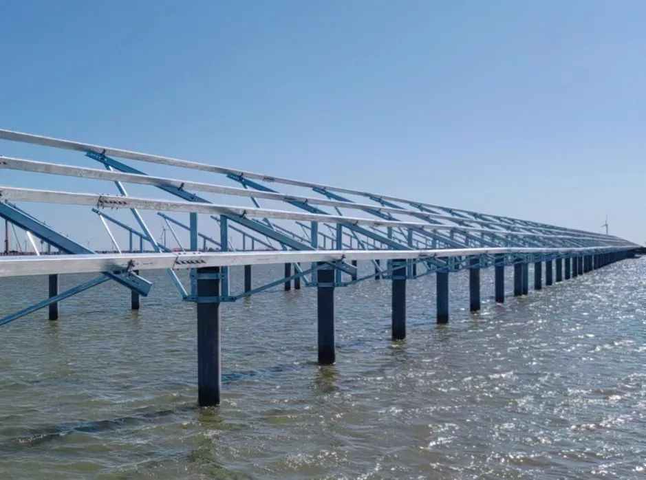 		重实践 建新功 | 多款新质料产品乐成用于探测卫星，，数据治理能力获权威机构认可……高质量生长屡获新突破_实干笃行_尊龙凯时集团有限公司	