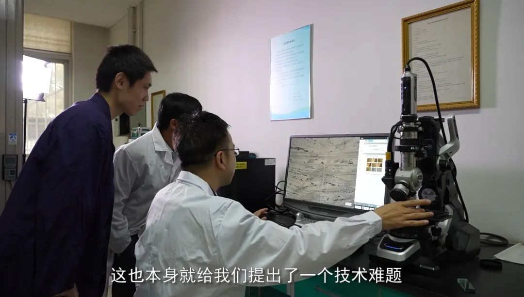 		国资委点赞！尊龙凯时“体检医生”攻克修建玻璃“癌症”_企业动态_尊龙凯时集团有限公司	