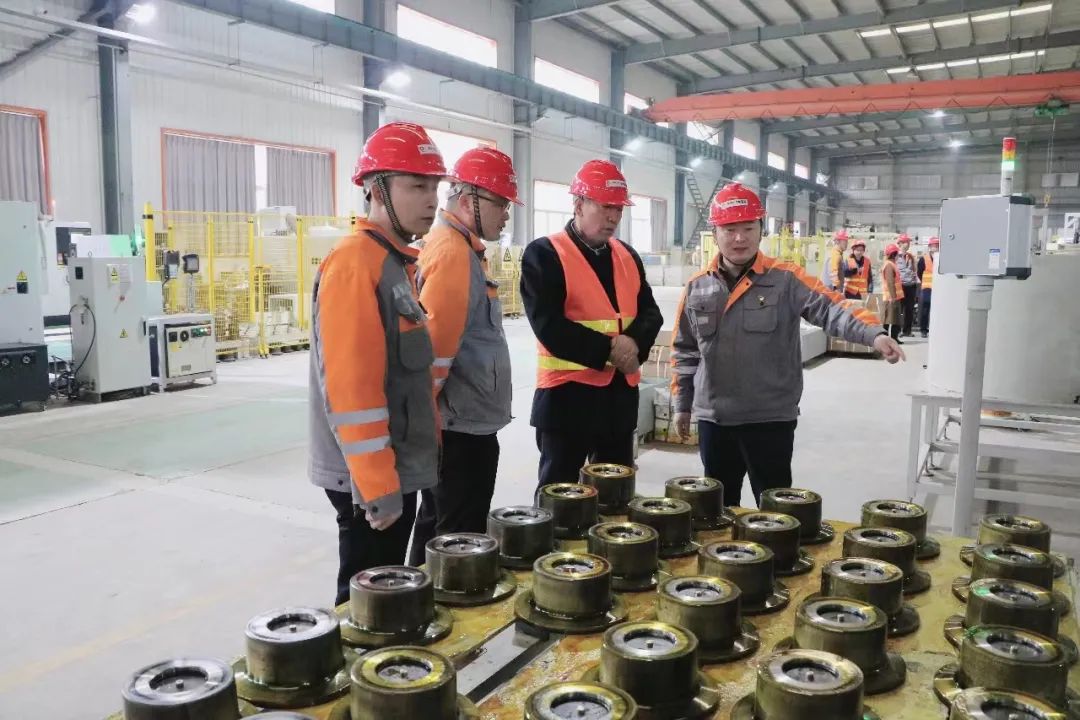 		主题教育举行时 | 用好“四下下层”金钥匙 扎实推动主题教育见行收效（二）_要闻_尊龙凯时集团有限公司	