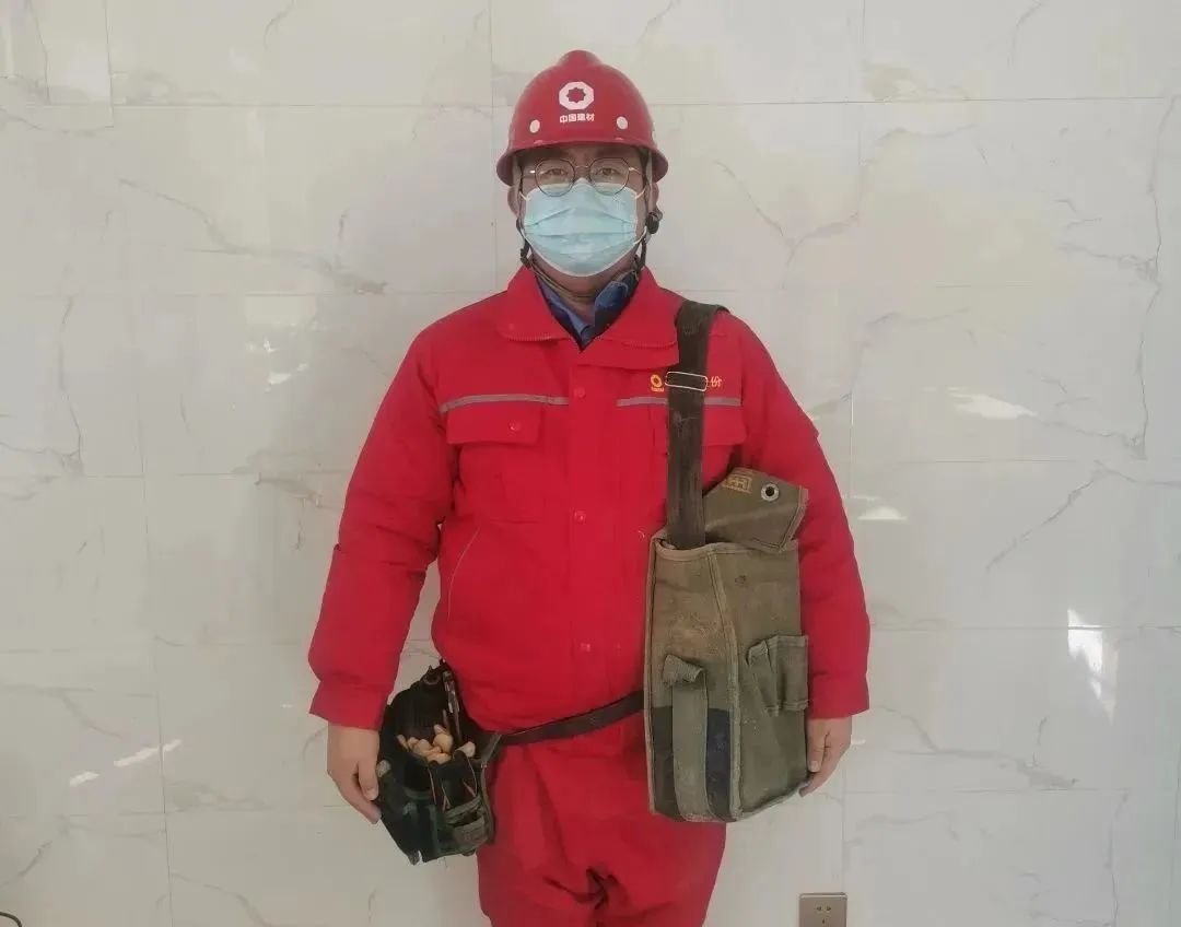 		不畏寒风暖一冬~“尊龙凯时牌”工装穿起来！_责任与文化_尊龙凯时集团有限公司	
