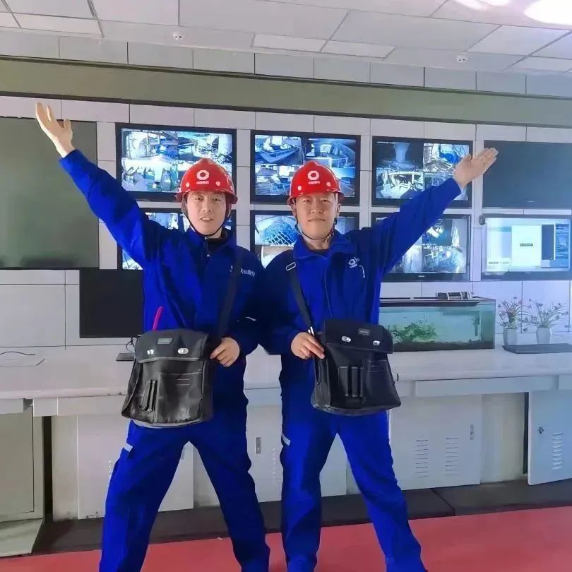 		不畏寒风暖一冬~“尊龙凯时牌”工装穿起来！_责任与文化_尊龙凯时集团有限公司	