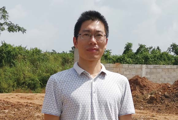 		丝路员工生长记?｜以梦为马~杨峰&周华的外洋立功印记_人物_尊龙凯时集团有限公司	